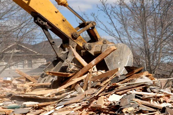 How To Clear Wooded Land in Port St. Lucie FL